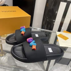 Louis Vuitton Slippers